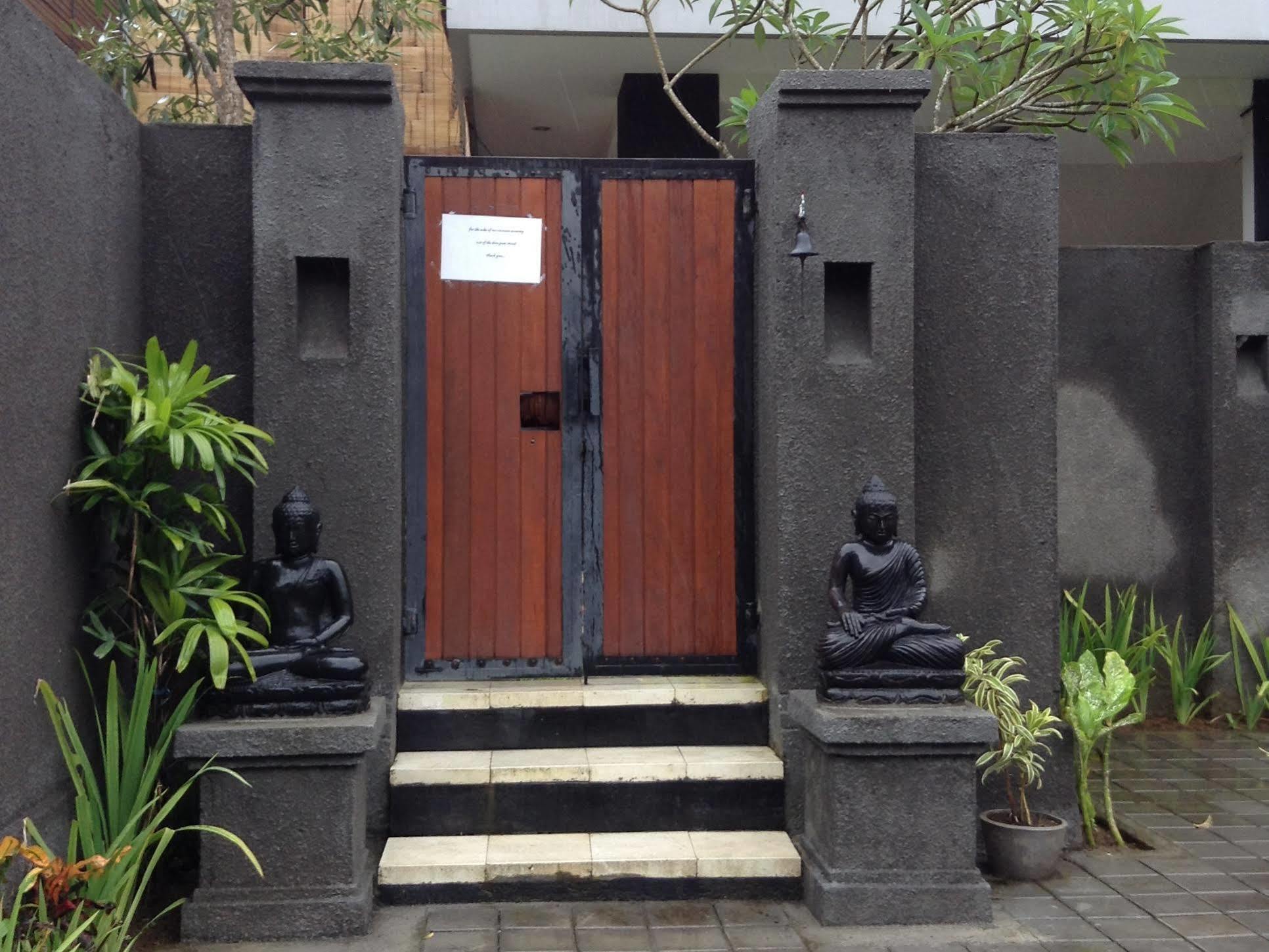 Villa Lovecho Canggu Eksteriør billede